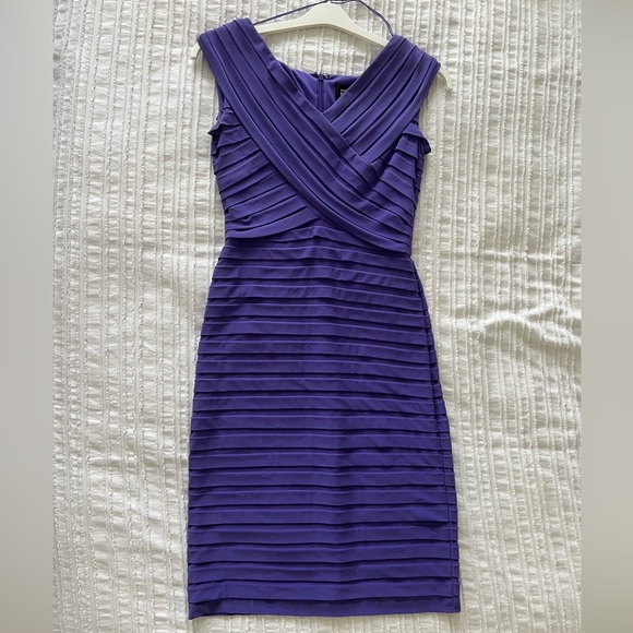 Adrianna Papell Sheath Dress size 6 Shutter Pleat - Picture 3 of 7